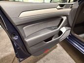 Volkswagen Passat 1.6 Passat SE Business TDI BlueMotion Technology 4dr 56
