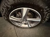Volvo XC60 2.4 XC60 R-Design Luxury Nav D5 AWD Auto 4WD 5dr 43