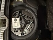 Volvo XC60 2.4 XC60 R-Design Luxury Nav D5 AWD Auto 4WD 5dr 45