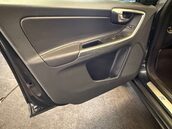 Volvo XC60 2.4 XC60 R-Design Luxury Nav D5 AWD Auto 4WD 5dr 53