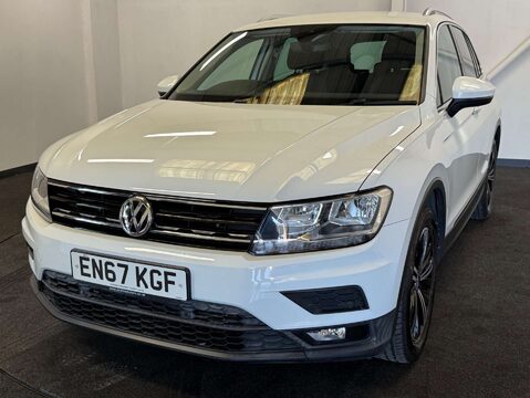 Volkswagen Tiguan 2.0 Tiguan SE Nav TDI BlueMotion Technology Semi-Auto 5dr 1