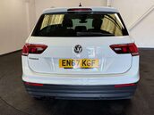 Volkswagen Tiguan 2.0 Tiguan SE Nav TDI BlueMotion Technology Semi-Auto 5dr 4
