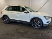 Volkswagen Tiguan 2.0 Tiguan SE Nav TDI BlueMotion Technology Semi-Auto 5dr 6