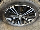 Volkswagen Tiguan 2.0 Tiguan SE Nav TDI BlueMotion Technology Semi-Auto 5dr 9