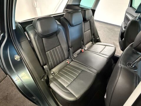 Skoda Karoq 2.0 Karoq Edition TDI SCR 4x4 DSG Auto 4WD 5dr 39