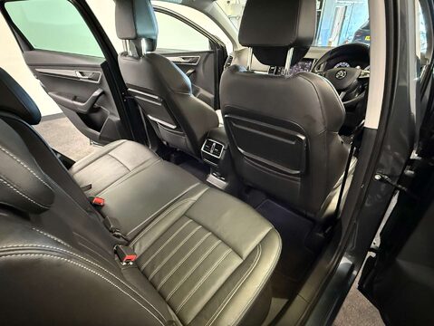 Skoda Karoq 2.0 Karoq Edition TDI SCR 4x4 DSG Auto 4WD 5dr 40