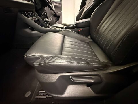 Skoda Karoq 2.0 Karoq Edition TDI SCR 4x4 DSG Auto 4WD 5dr 54