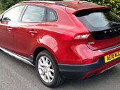 Volvo V40 1.5 V40 Cross Country Professional T3 Auto 5dr 3