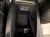 Volvo V40 1.5 V40 Cross Country Professional T3 Auto 5dr 33