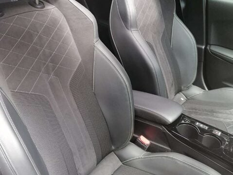 Peugeot 2008 2008 GT Premium EV 5dr 6