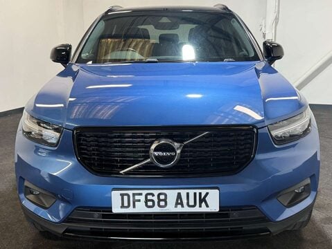 Volvo XC40 2.0 XC40 R-Design D3 5dr 9