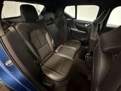 Volvo XC40 2.0 XC40 R-Design D3 5dr 29