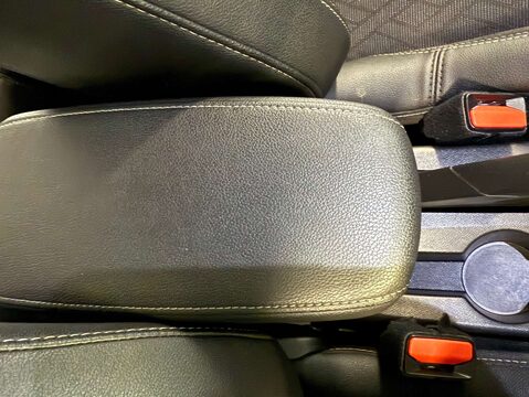 Vauxhall Corsa 1.2 Corsa Elite Edition 5dr 27