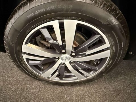 Peugeot 3008 1.2 3008 GT Line PureTech S/S 5dr 37