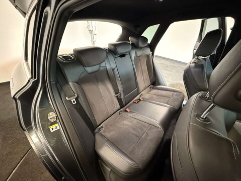 Audi Q5 2.0 Q5 S Line 40 TDI Quattro S-Tronic Auto 4WD 5dr 41