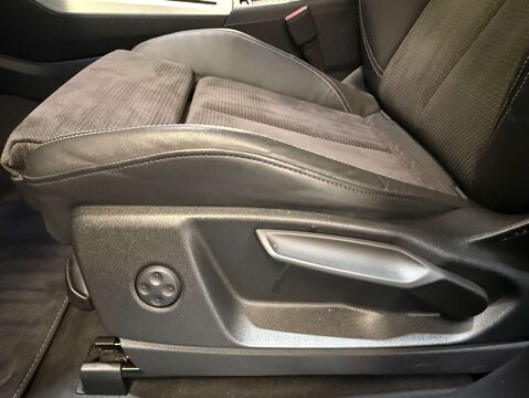 Audi Q5 2.0 Q5 S Line 40 TDI Quattro S-Tronic Auto 4WD 5dr 60