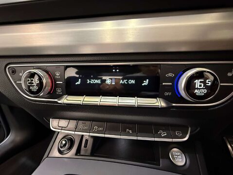 Audi Q5 2.0 Q5 S Line 40 TDI Quattro S-Tronic Auto 4WD 5dr 29