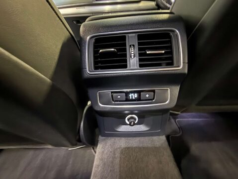 Audi Q5 2.0 Q5 S Line 40 TDI Quattro S-Tronic Auto 4WD 5dr 46