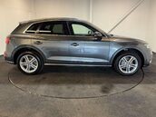 Audi Q5 2.0 Q5 S Line 40 TDI Quattro S-Tronic Auto 4WD 5dr 6