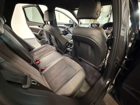 Audi Q5 2.0 Q5 S Line 40 TDI Quattro S-Tronic Auto 4WD 5dr 43