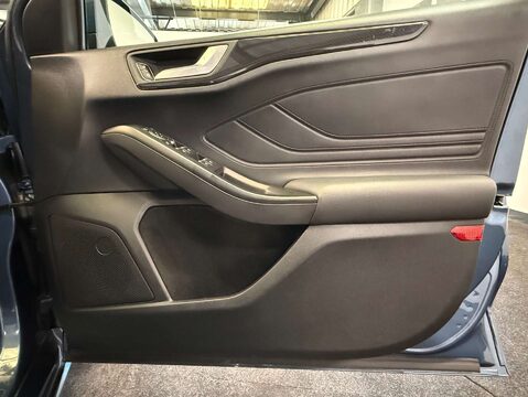 Ford Focus 1.5 Focus ST-Line X TDCi Auto 5dr 16