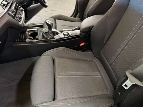 BMW 1 Series 1.5 118I Sport 5dr 53