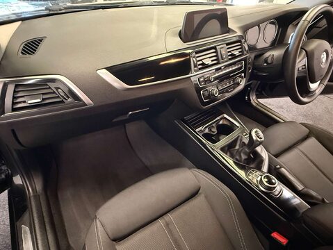 BMW 1 Series 1.5 118I Sport 5dr 54