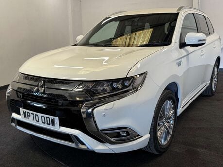 Mitsubishi Outlander 2.4 Outlander Exceed Safety PHEV CVT 4WD 5dr