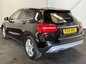 Mercedes-Benz GLA 2.1 GLA 220 SE Premium+ CDi 4Matic Auto 4WD 5dr 3