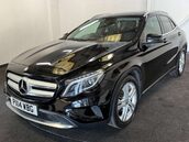 Mercedes-Benz GLA 2.1 GLA 220 SE Premium+ CDi 4Matic Auto 4WD 5dr 1