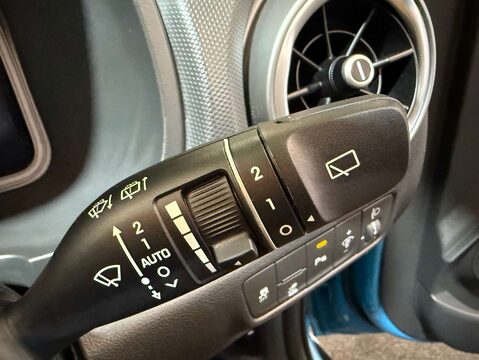 Hyundai KONA Kona Premium EV 5dr 19