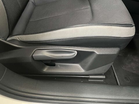 Audi A1 1.5 A1 Sportback 35 TFSI S Line 5dr 15
