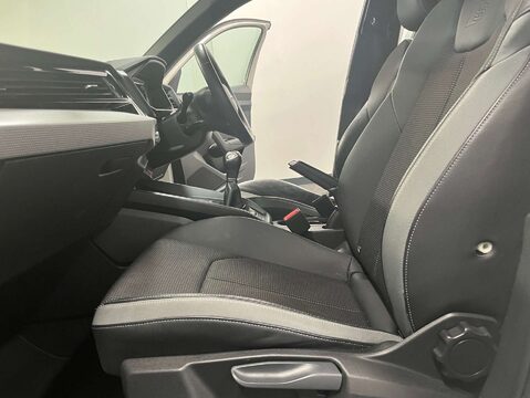 Audi A1 1.5 A1 Sportback 35 TFSI S Line 5dr 52