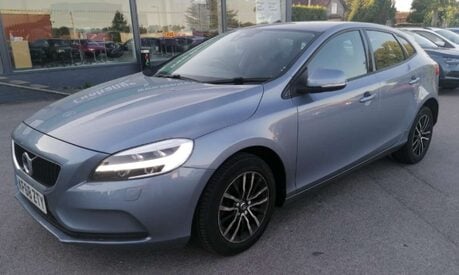 Volvo V40 1.5 V40 Momentum Nav+ T2 Auto 5dr