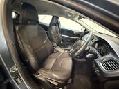 Volvo V40 1.5 V40 Momentum Nav+ T2 Auto 5dr 15