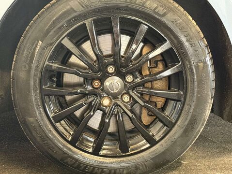 Volvo V40 1.5 V40 Momentum Nav+ T2 Auto 5dr 12