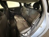 Volvo V40 1.5 V40 Momentum Nav+ T2 Auto 5dr 36