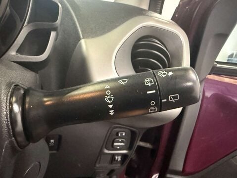 Peugeot 108 1.2 108 Allure 5dr 19