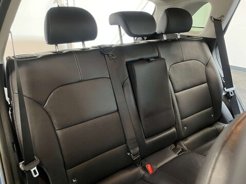 Kia Niro 1.6 Niro 3 Semi-Auto 5dr 36