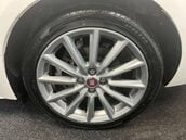 Fiat 124 Spider 1.4 124 Spider Lusso MultiAir 2dr 33