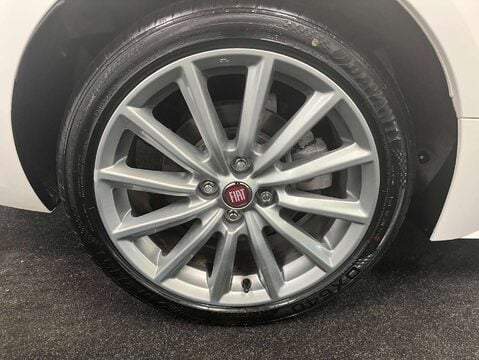 Fiat 124 Spider 1.4 124 Spider Lusso MultiAir 2dr 30