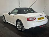 Fiat 124 Spider 1.4 124 Spider Lusso MultiAir 2dr 3