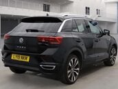 Volkswagen T-Roc 1.5 T-Roc R-Line TSi Evo DSG 5dr 4