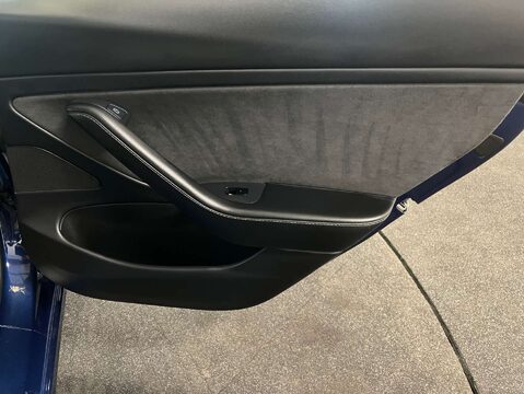 Tesla Model 3 Model 3 Long Range AWD 4dr 34