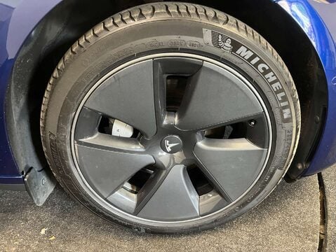 Tesla Model 3 Model 3 Long Range AWD 4dr 10