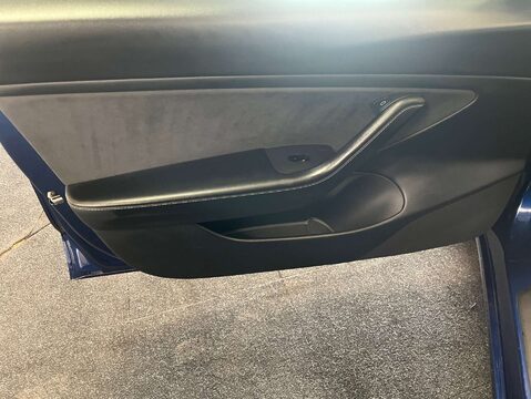Tesla Model 3 Model 3 Long Range AWD 4dr 52