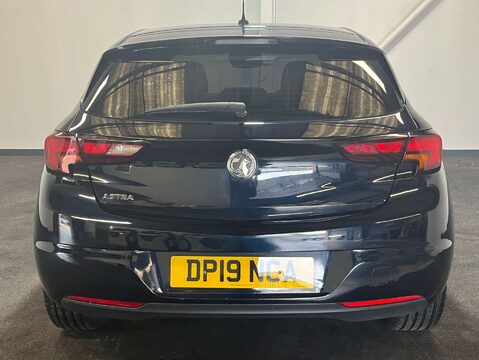Vauxhall Astra 1.4 Astra SRi T 5dr 4