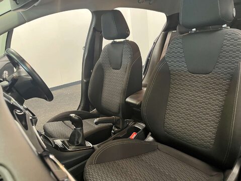 Vauxhall Astra 1.4 Astra SRi T 5dr 46