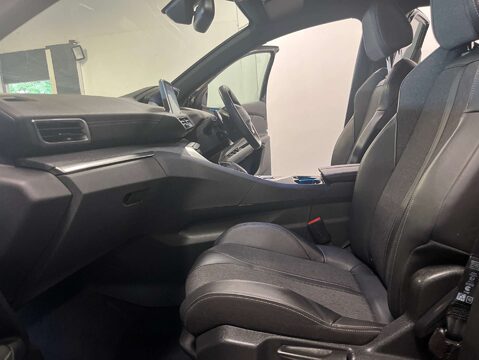 Peugeot 3008 1.5 3008 GT Line Blue HDi S/S Auto 5dr 54