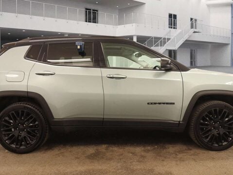 Jeep Compass 1.5 Compass Upland MHEV 4x2 Auto 5dr 6
